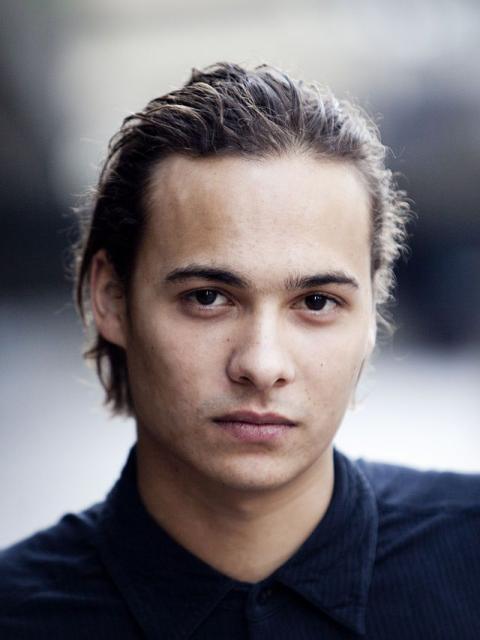 Frank Dillane photo Frank Dillane