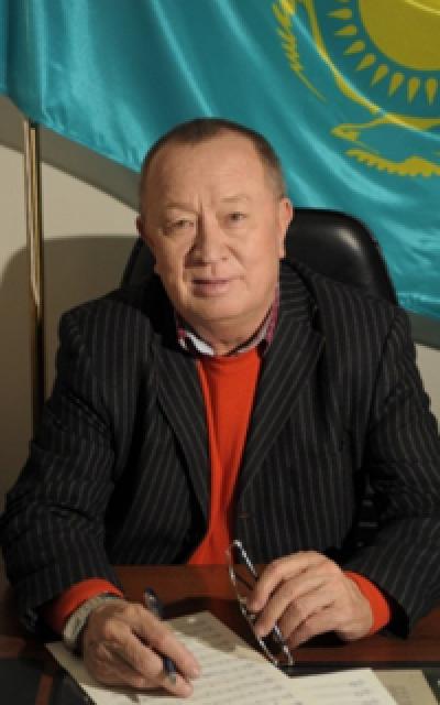 Алтынбек Коразбаев