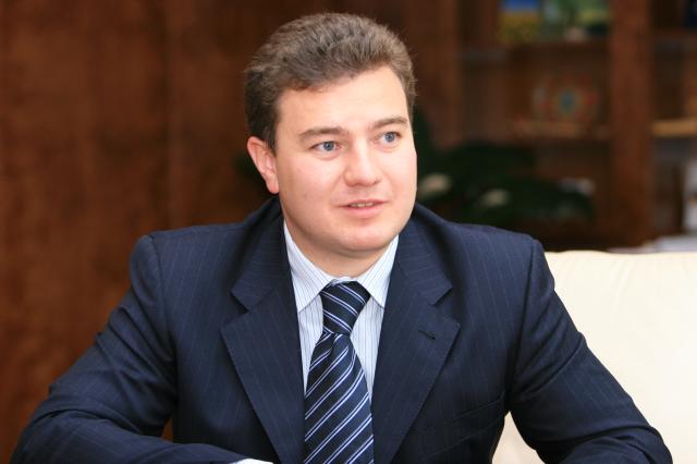 Victor Bondar