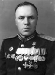 Петр Акулов