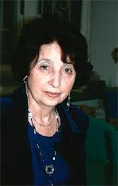 Елена Аксельрод