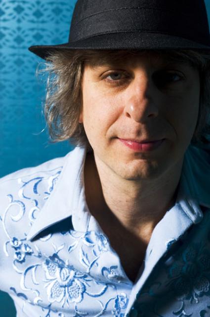 Mike Gordon photo Mike Gordon