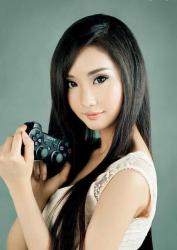 Alodia Gosiengflao Alodia Gosiengflao