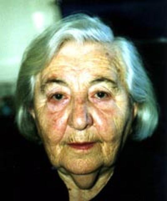 Bella Digur photo Bella Digur