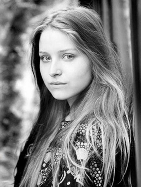 Jessie Cave photo Jessie Cave