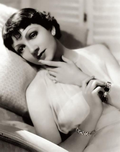 Claudette Colbert