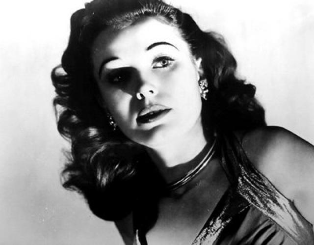 Lois Collier