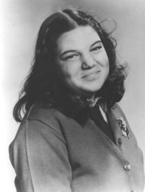 Mindy Cohn photo Mindy Cohn