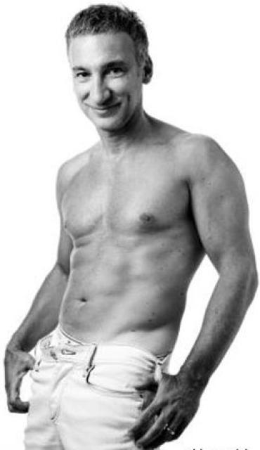 Akin Konizi