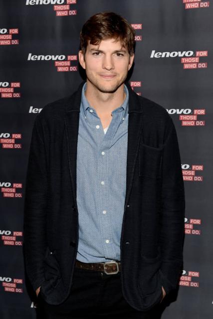 Ashton Kutcher photo Ashton Kutcher