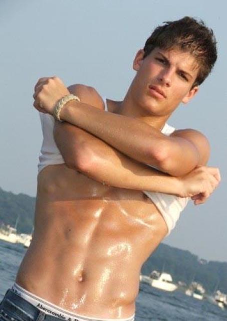 Ashton Kutcher photo Ashton Kutcher