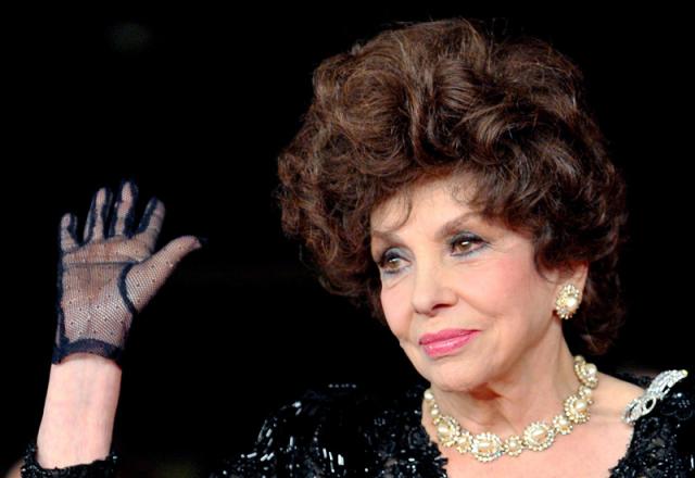 Gina Lollobrigida photo Gina Lollobrigida