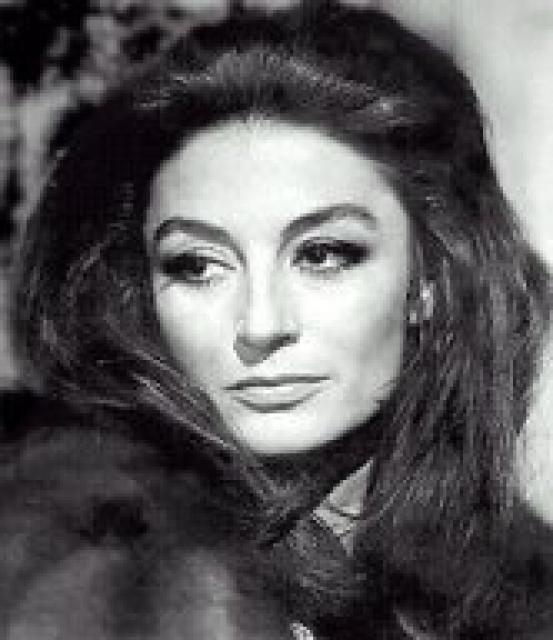 Aimee Anouk photo Aimee Anouk