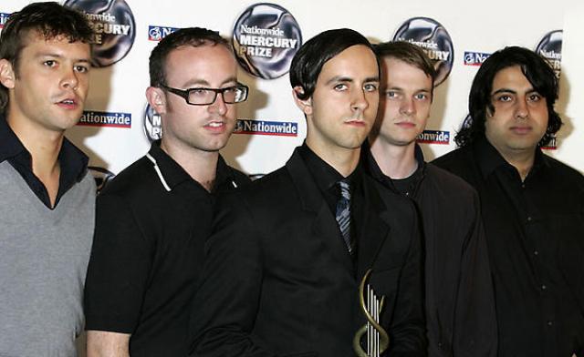  Maximo Park