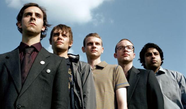  Maximo Park