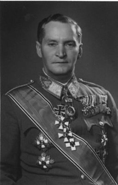 Бела Миклош фото Бела Миклош