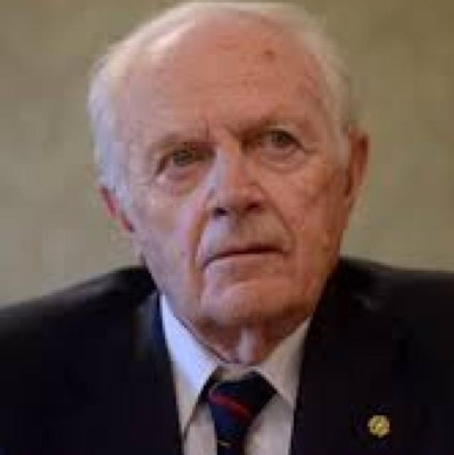 Luigi Lodovico Pasinetti photo Luigi Lodovico Pasinetti