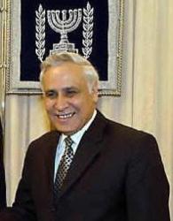 Moshe Peer Moshe Peer