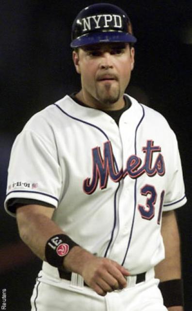 Mike Piazza photo Mike Piazza
