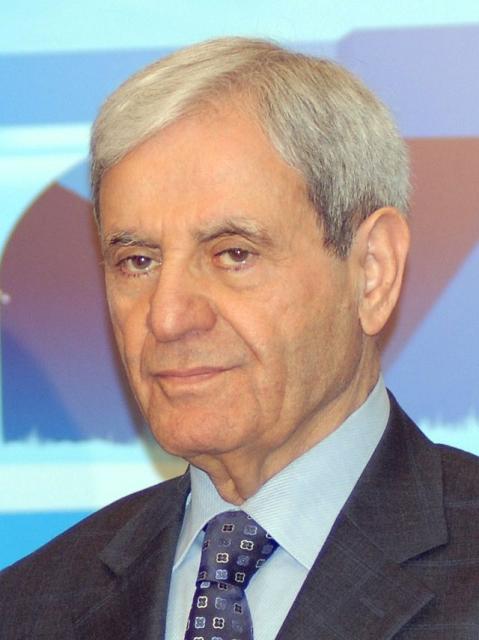 Fauzi Salluh