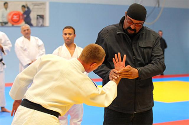 Steven Seagal photo Steven Seagal