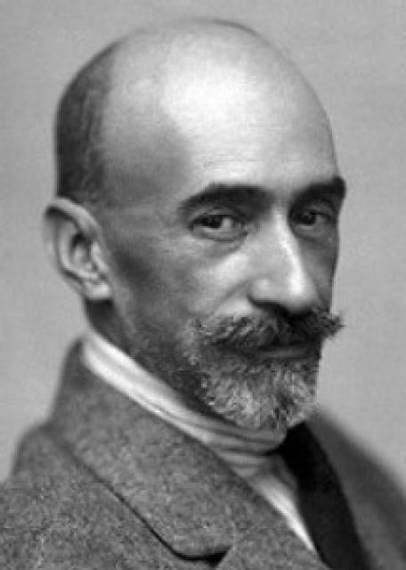Hasinto Benavente-i-Martines