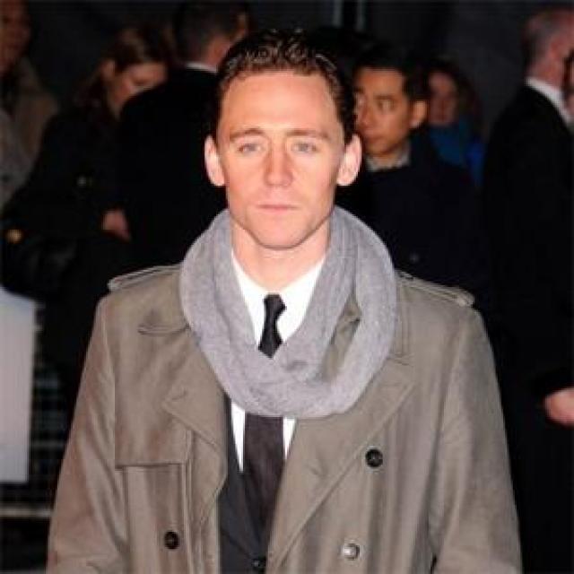 Tom Hiddleston photo Tom Hiddleston