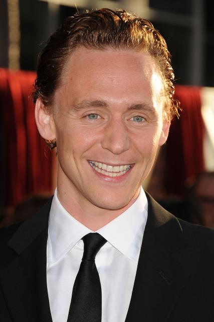 Tom Hiddleston photo Tom Hiddleston