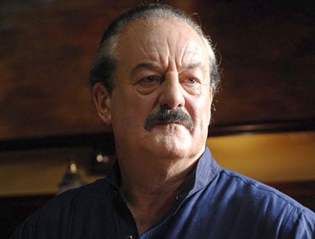 Bernard Hill photo Bernard Hill