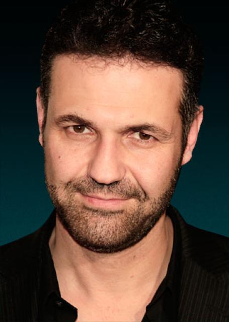 Khaled Hosseini photo Khaled Hosseini