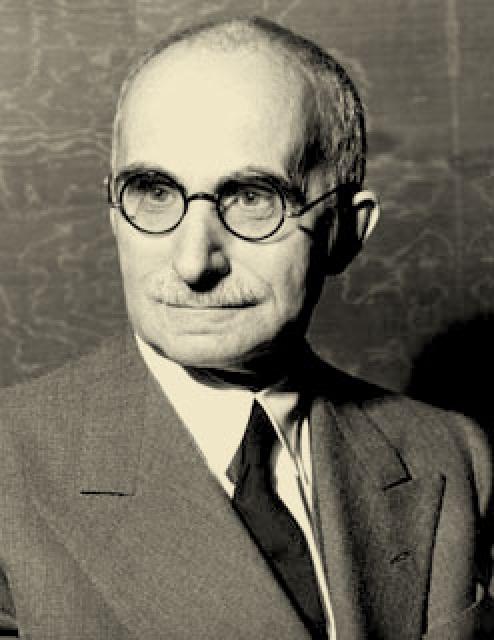 Luigi Einaudi photo Luigi Einaudi