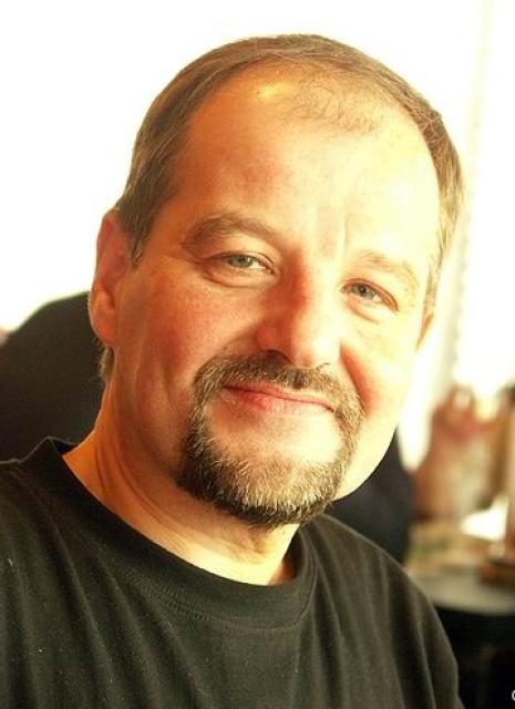 Андрей Валентинов