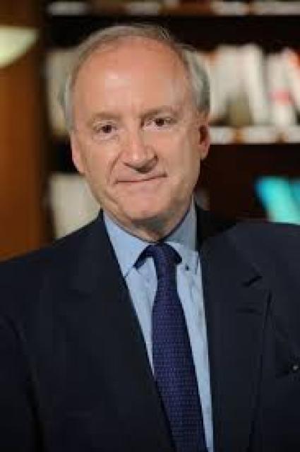 Hubert Vedrine photo Hubert Vedrine