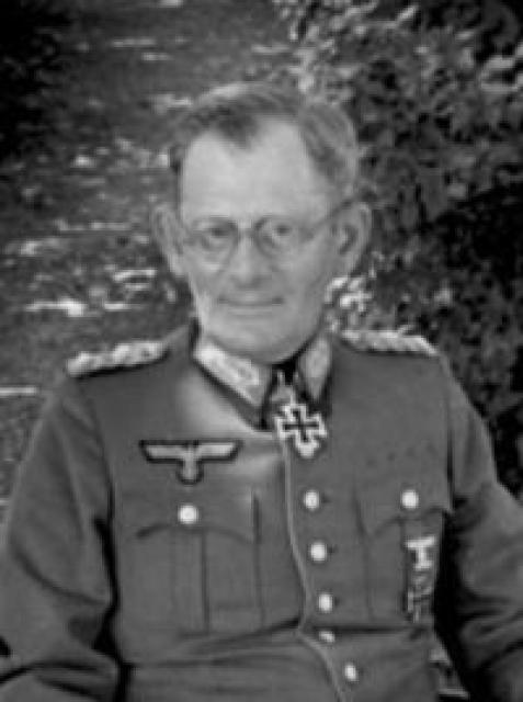 Maximilian Weichs