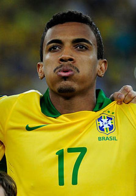 Luis Gustavo Dias