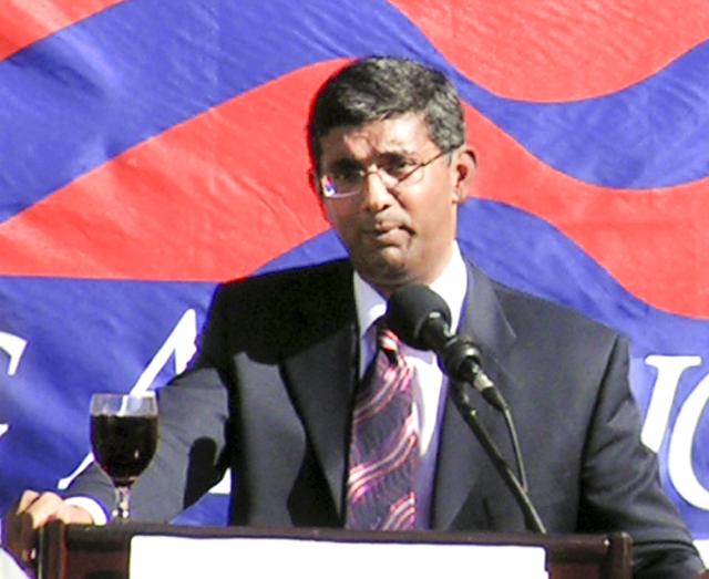 Dinesh D\'Souza photo Dinesh D\'Souza