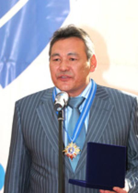 Алибек Касымов фото Алибек Касымов
