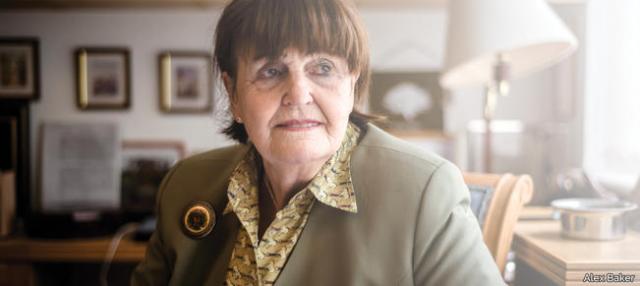 Каролина Энн Кокс