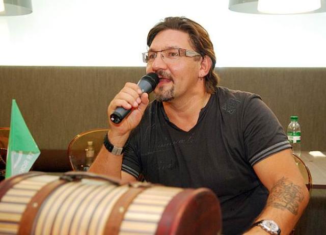 Sergey Kuzin photo Sergey Kuzin