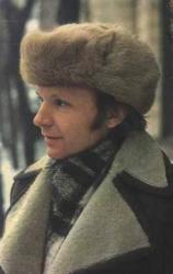 Женя Лукашин