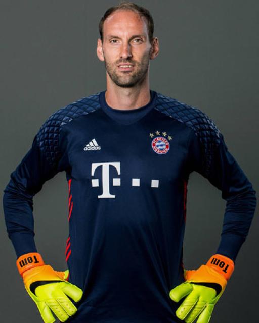 Tom Starke