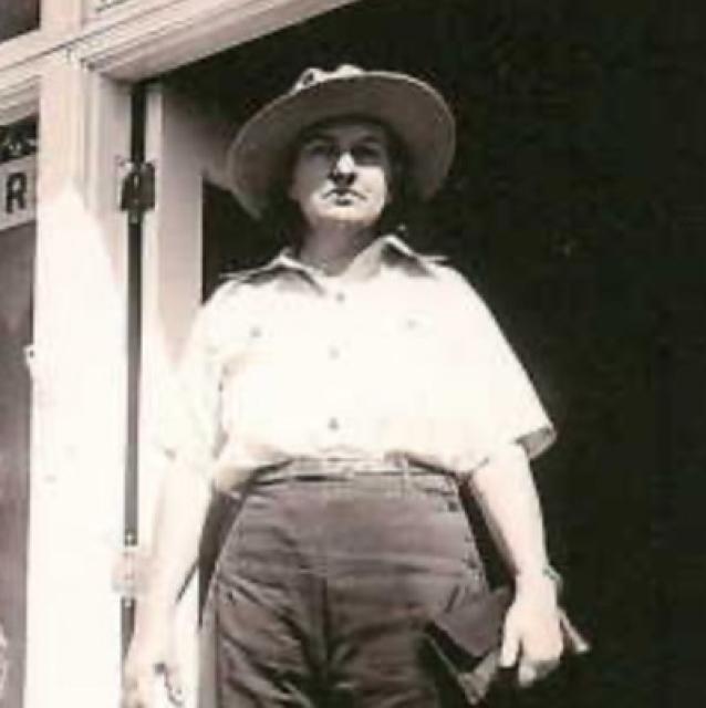 Luella Bates