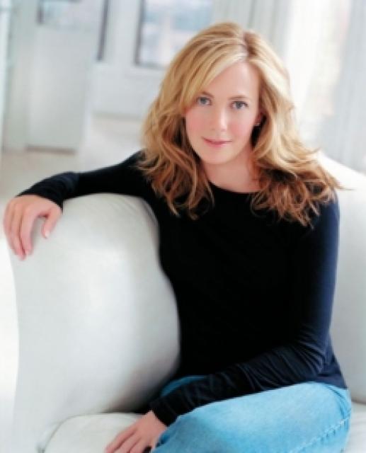 Lauren Weisberger photo Lauren Weisberger