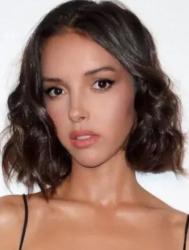 Lyna Khoudri