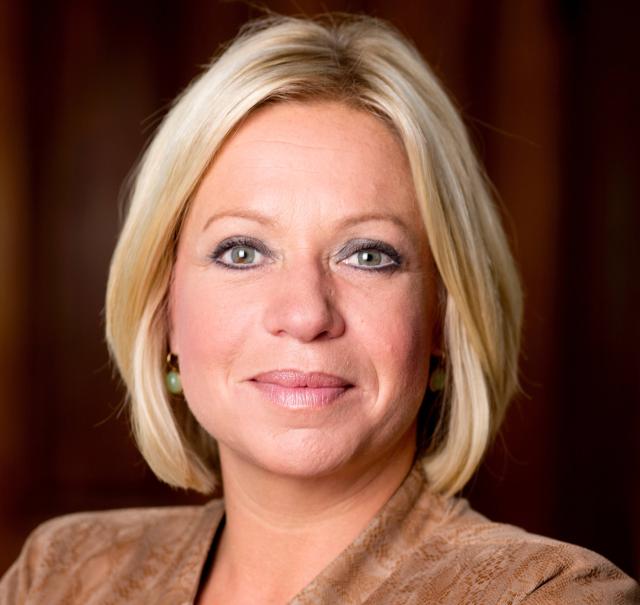 Jeanine Hennis-Plasschaert photo Jeanine Hennis-Plasschaert