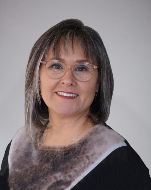 Leona Aglukkaq photo Leona Aglukkaq