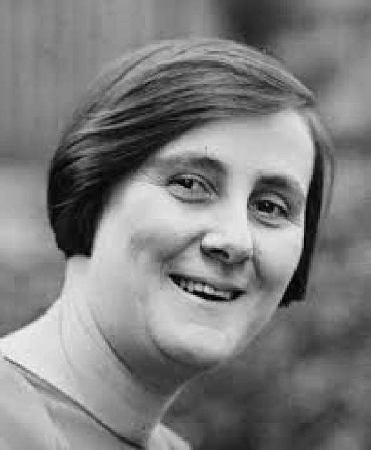 Берта Луц фото Берта Луц