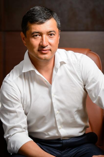 Farrukh Makhmudov photo Farrukh Makhmudov