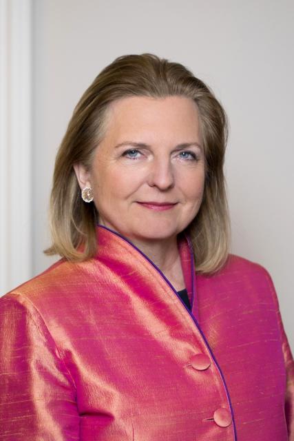 Karin Kneissl photo Karin Kneissl